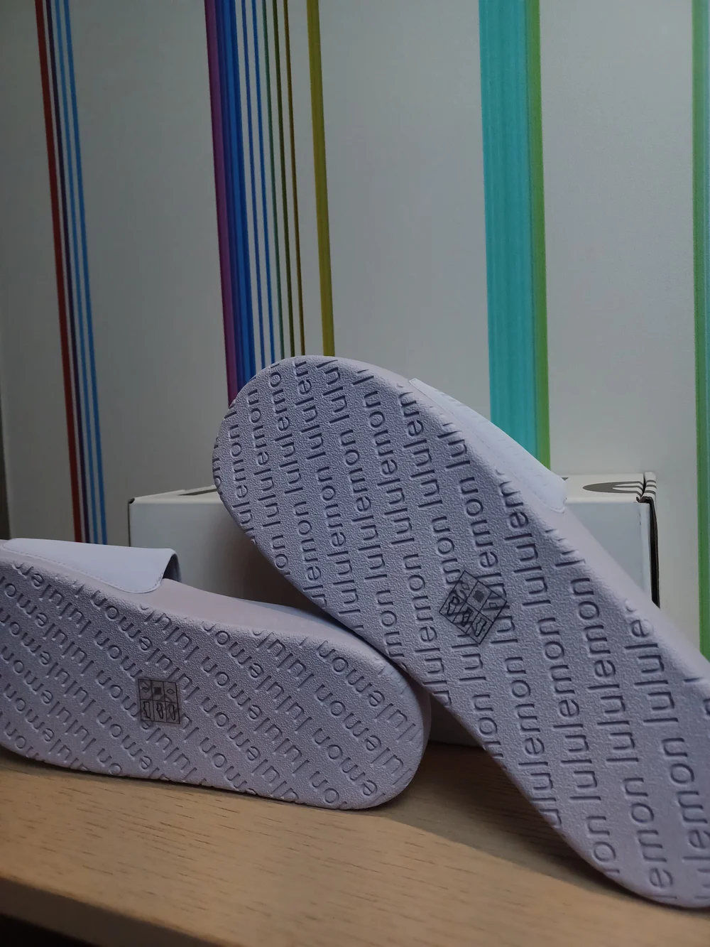 Luluemon Women's Restfeel Slide in BSFL/BSFL